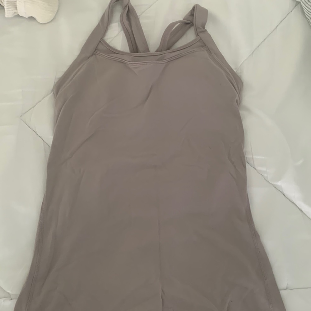 Lululemon shirt